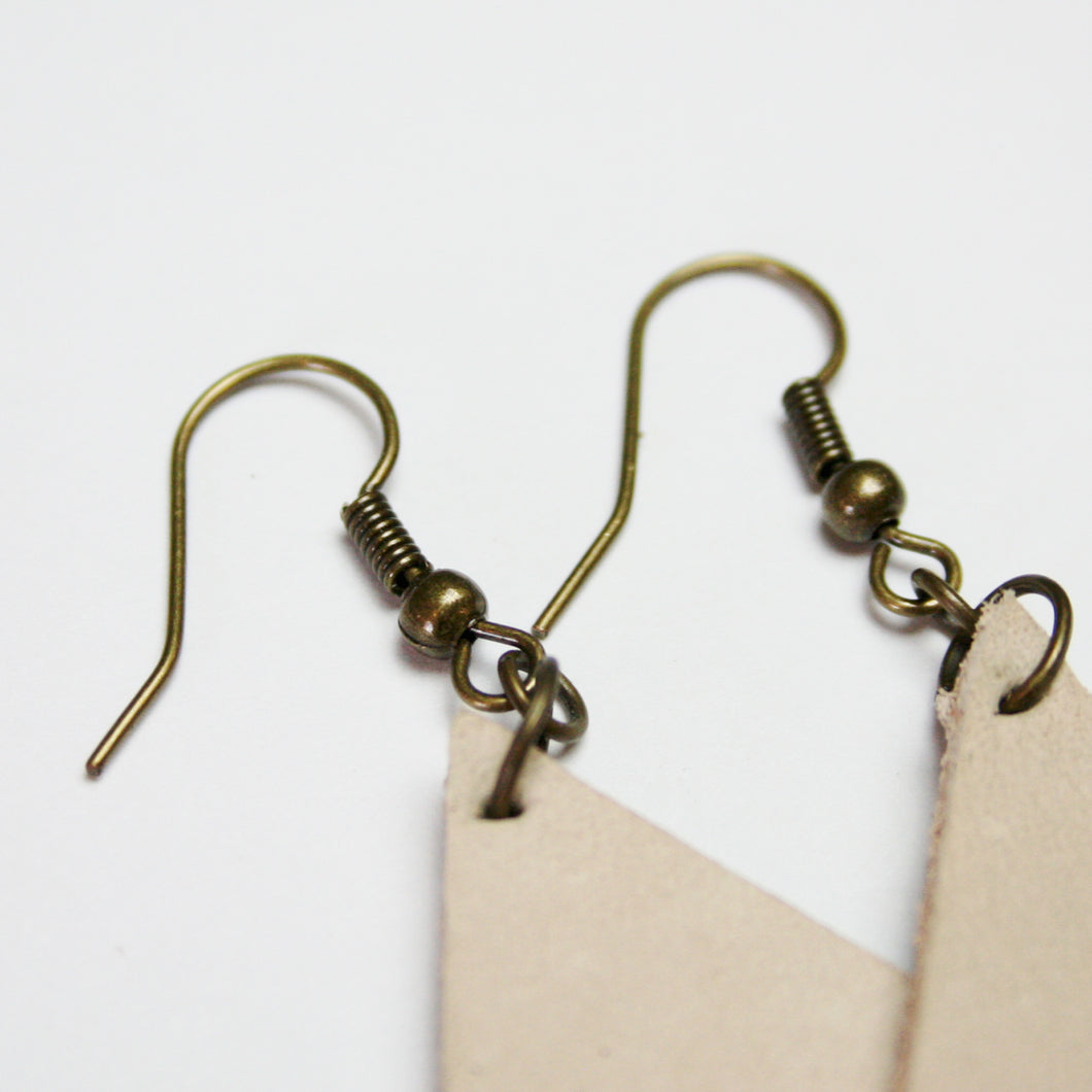 Leather Earrings - Wide Teardrop